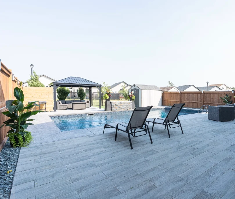 Inground Swimming Pool & Pool Deck Using Barkman Arborwood Slabs - Genesis Interlocking